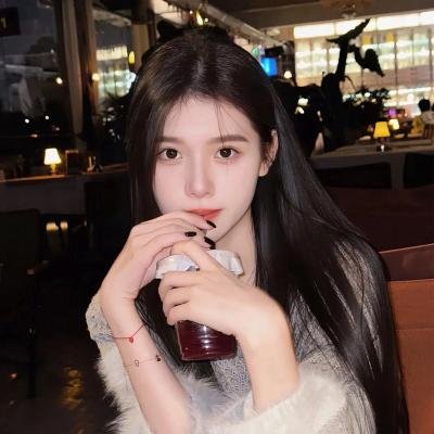 困在婚礼上的伴娘